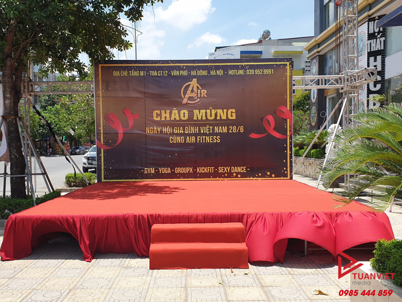Cho thuê sân khấu sự kiện giá rẻ tại Hà Nội