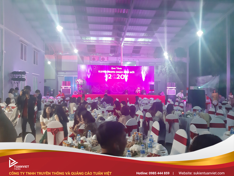 Tổ chức tiệc tất niên cho công ty từ A đến Z tại Hà Nội